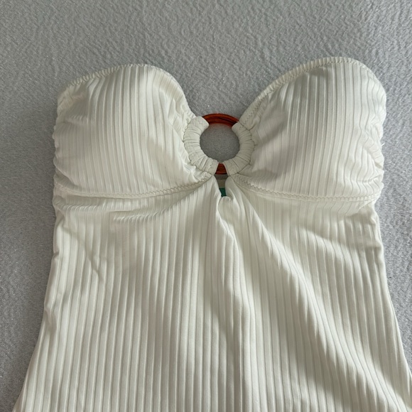 MELISSA ODABASH BARBUDA IVORY RIBBED SWIMSUIT, IVORY RIBBED, SIZE 4, $270.00 - Picture 5 of 10